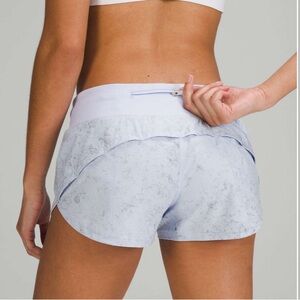 Lululemon | Speed Up 2.5” Low-Rise Lined Short